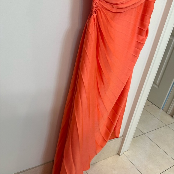 Designer-inspired tangerine one shoulder pleated cut out dress, L - Picture 4 of 7